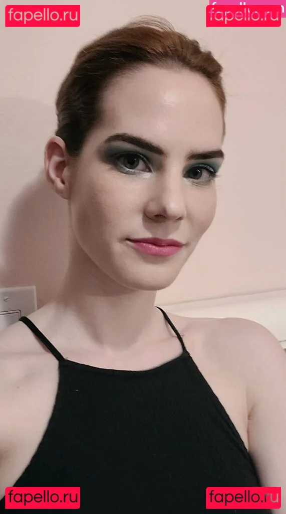 鱼子酱Fish Onlyfans Photo Gallery 