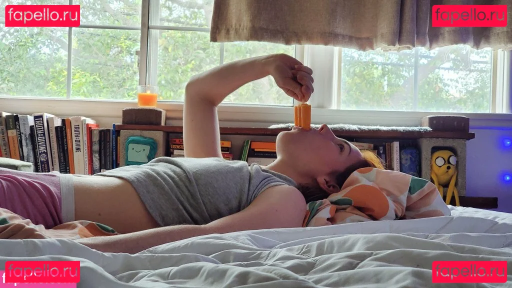 鱼子酱Fish Onlyfans Photo Gallery 