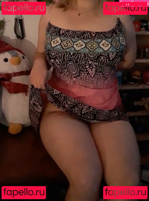 gabi / gabiafterdark Onlyfans Photo Gallery 