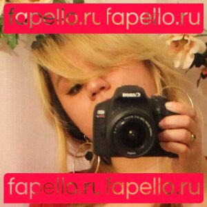 gabi / gabiafterdark Onlyfans Photo Gallery 