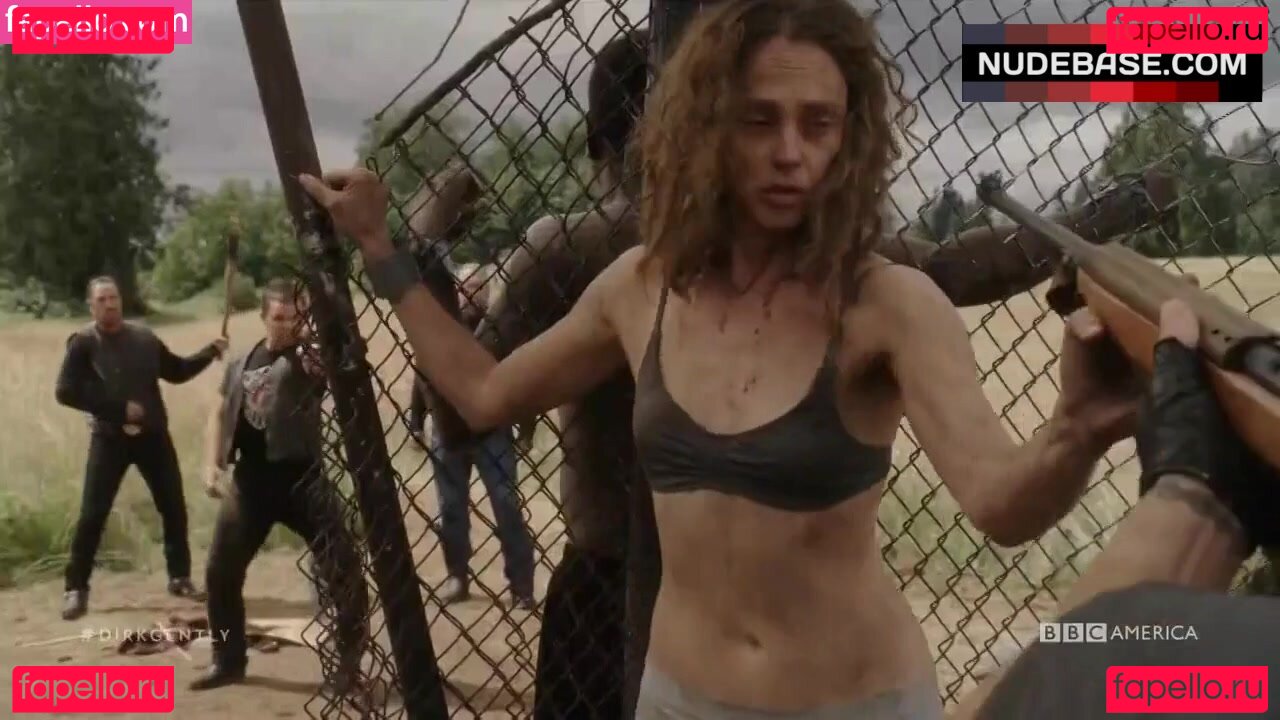 Fiona Dourif / fionadourif Onlyfans Photo Gallery 