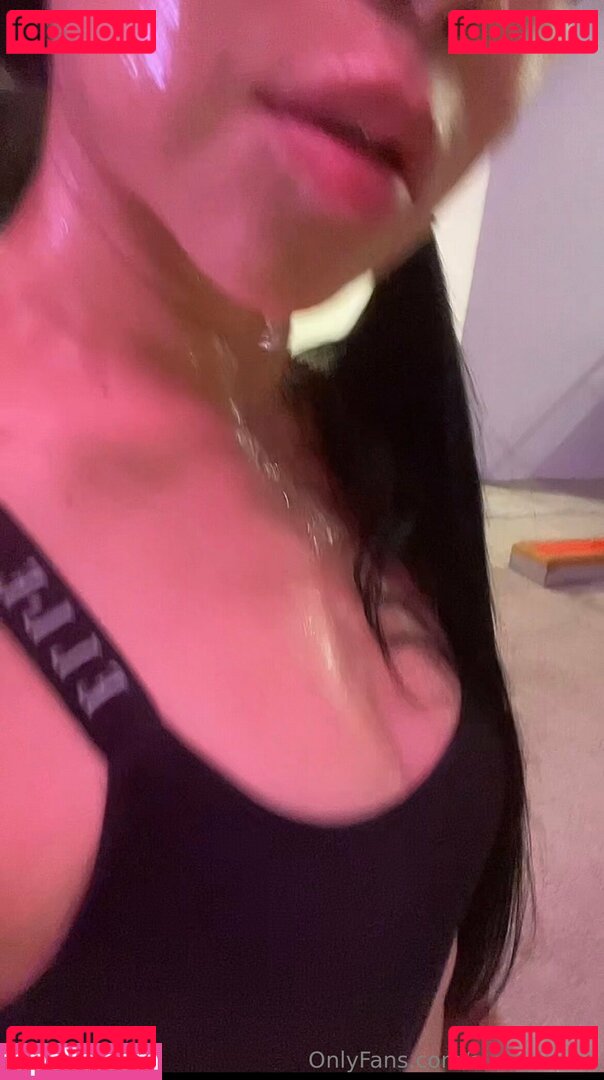 suziesizzle / suziesizzles Onlyfans Photo Gallery 