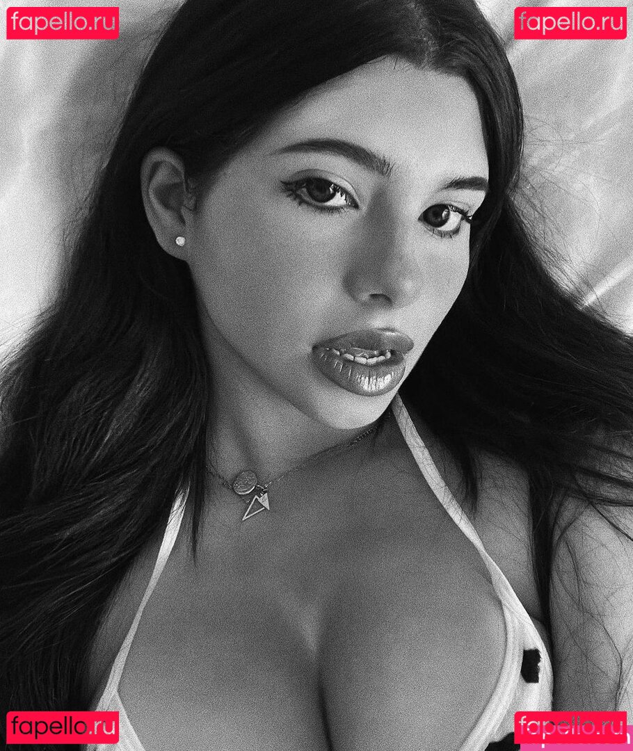 Princesspadmae / praisepandora / princesspadma Onlyfans Photo Gallery 