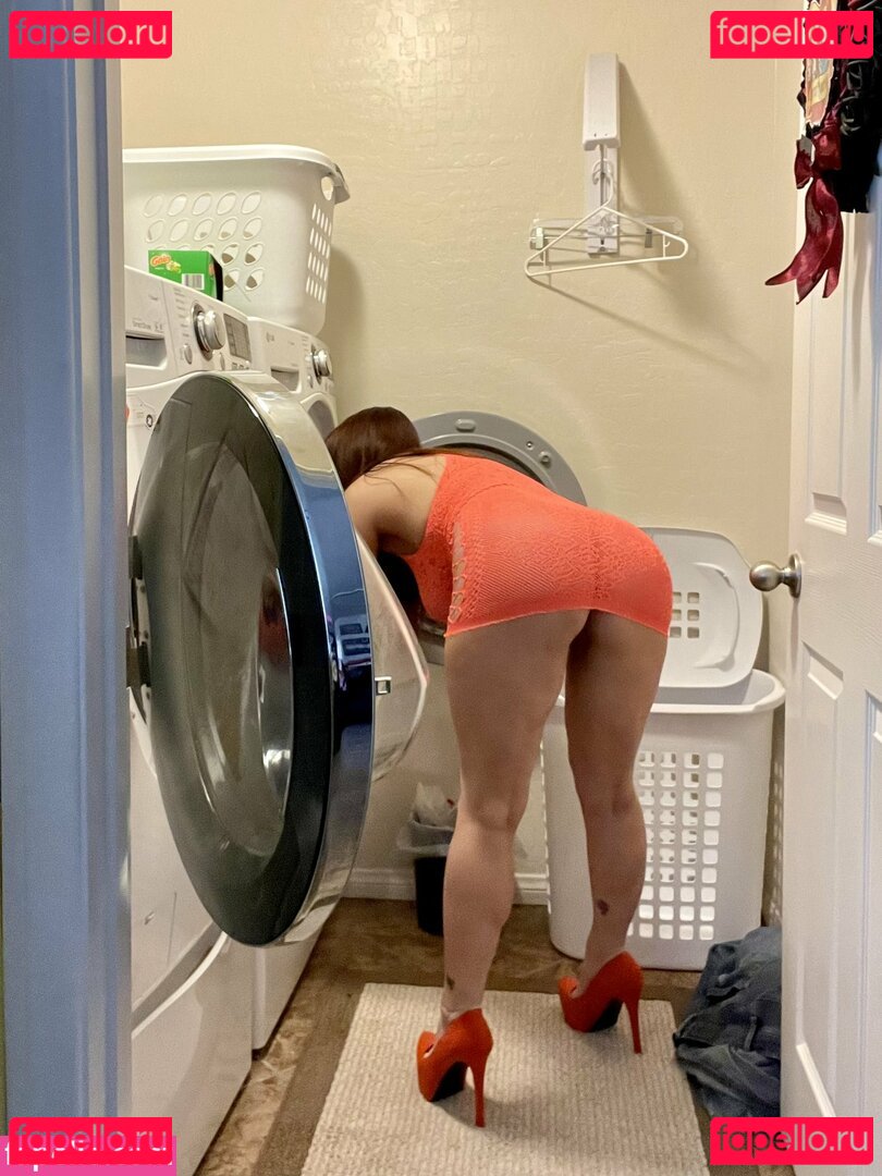 iwatchher / nightmarekristy Onlyfans Photo Gallery 