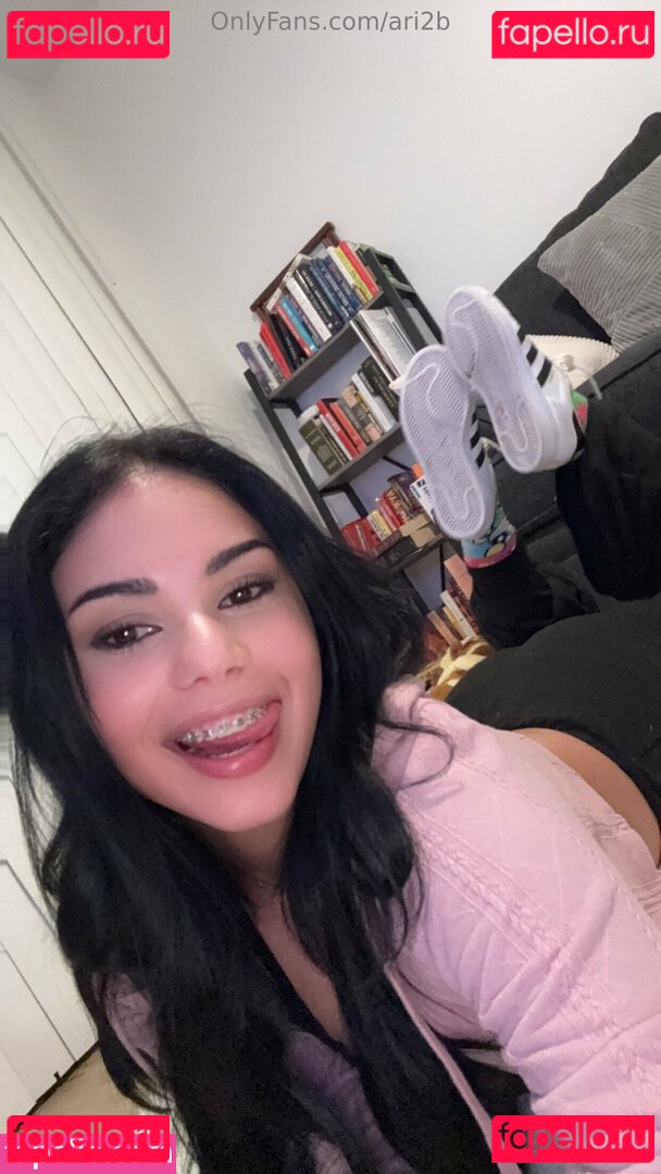 Ari2b Onlyfans Photo Gallery 