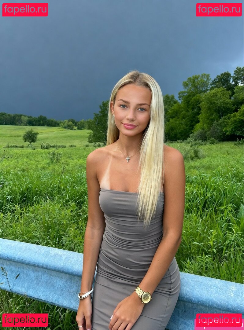 autumn sharp / autumns18 / autumnwindsharp / popular Onlyfans Photo Gallery 