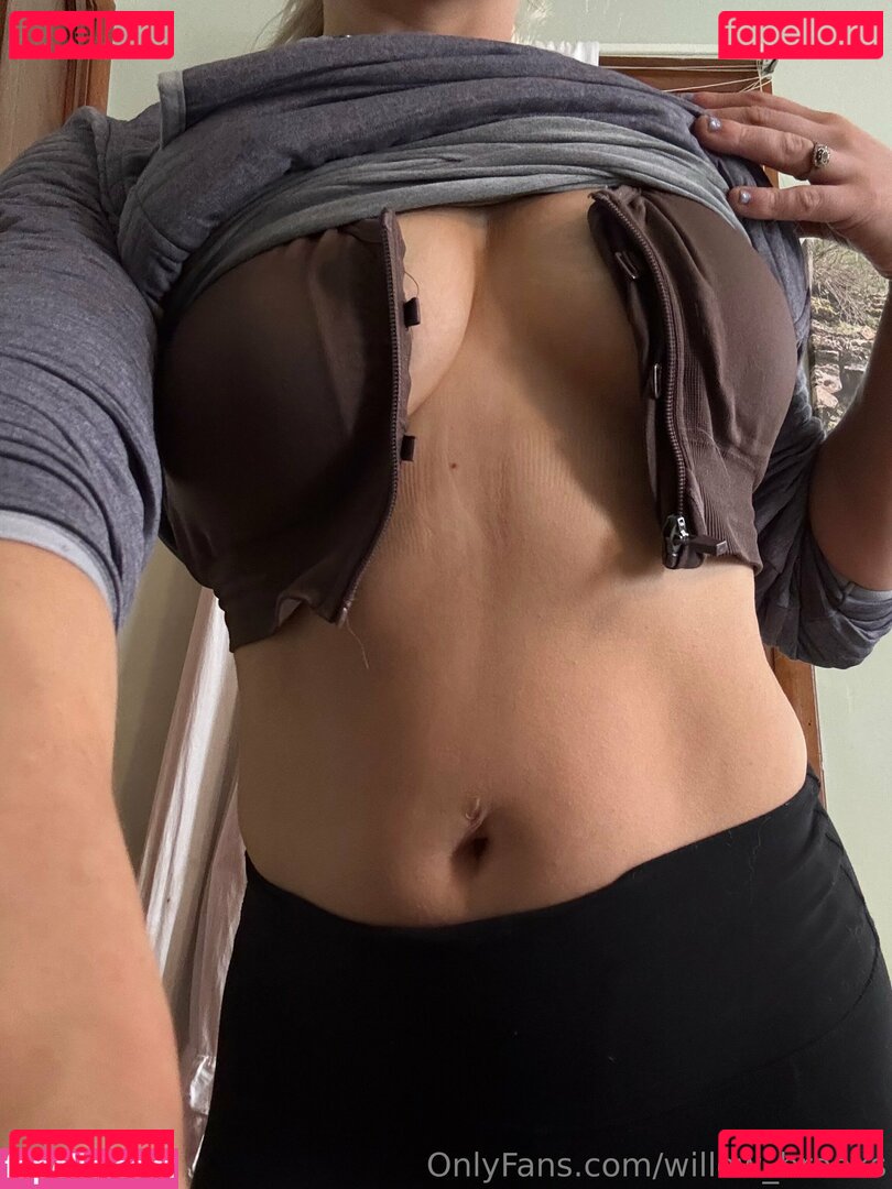 willow_brooks Onlyfans Photo Gallery 