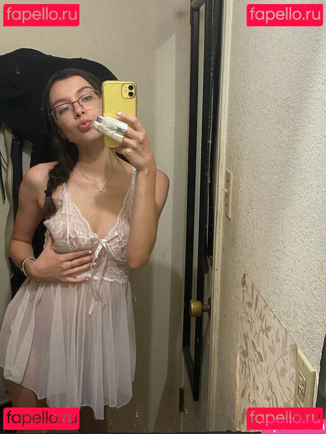 Sunflower ASMR / princessasmr / sunflowerVA / sunflowerrasmr Onlyfans Photo Gallery 