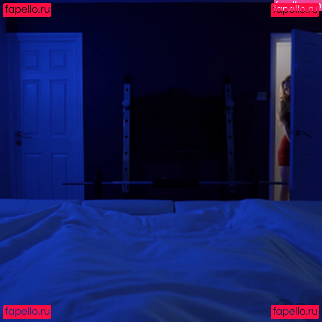 Roxy Cox / roxycoxmodel Onlyfans Photo Gallery 