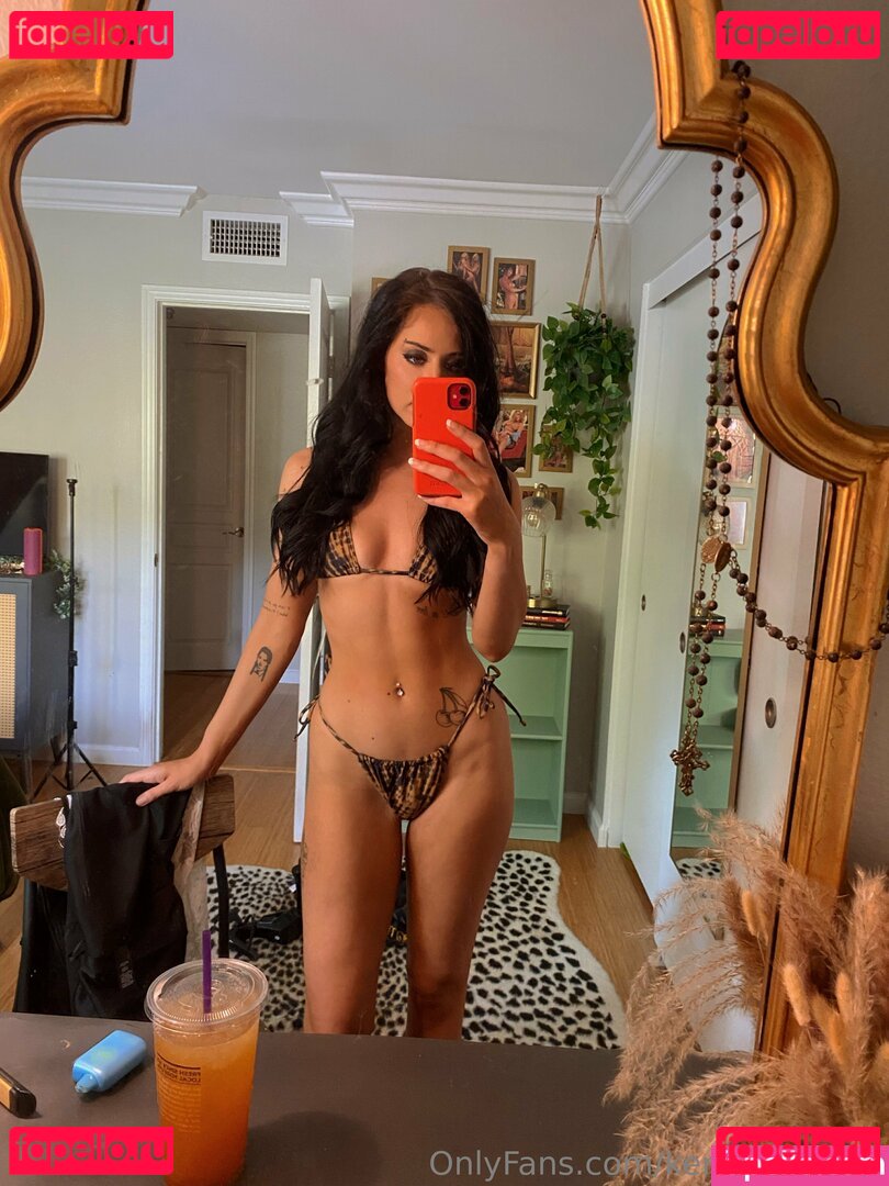 _kickitkenny_9 / kennydayvids Onlyfans Photo Gallery 