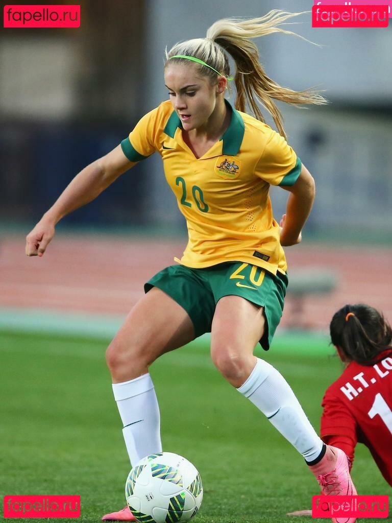 Ellie Carpenter Onlyfans Photo Gallery 