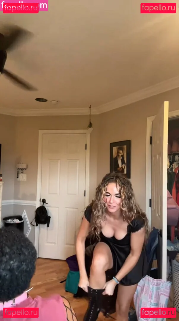 Gabby J David Onlyfans Photo Gallery 