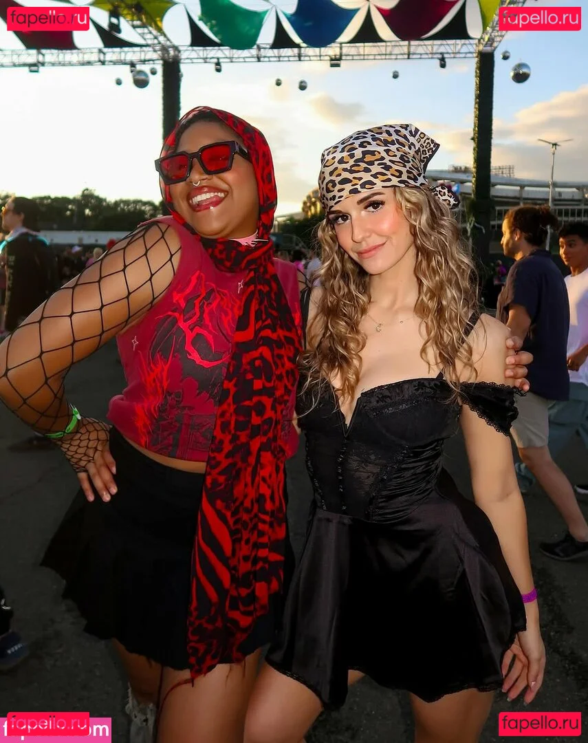 Gabby J David Onlyfans Photo Gallery 