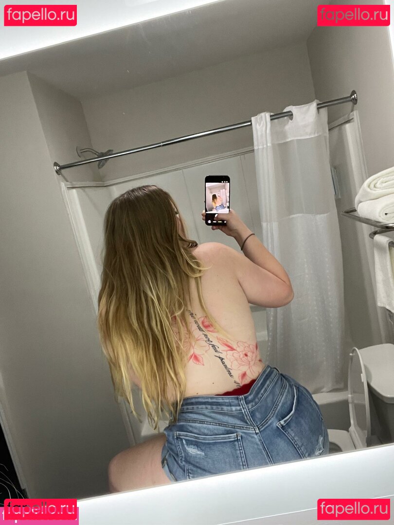 lizzydrizzy / lizzygetsbusy101 Onlyfans Photo Gallery 