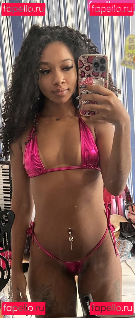 slipmami Onlyfans Photo Gallery 