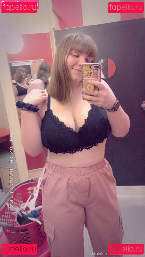 hannahbee840 Onlyfans Photo Gallery 