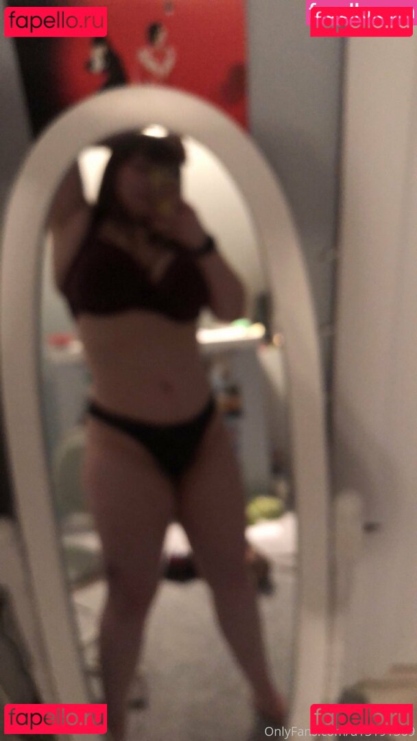 hannahbee840 Onlyfans Photo Gallery 