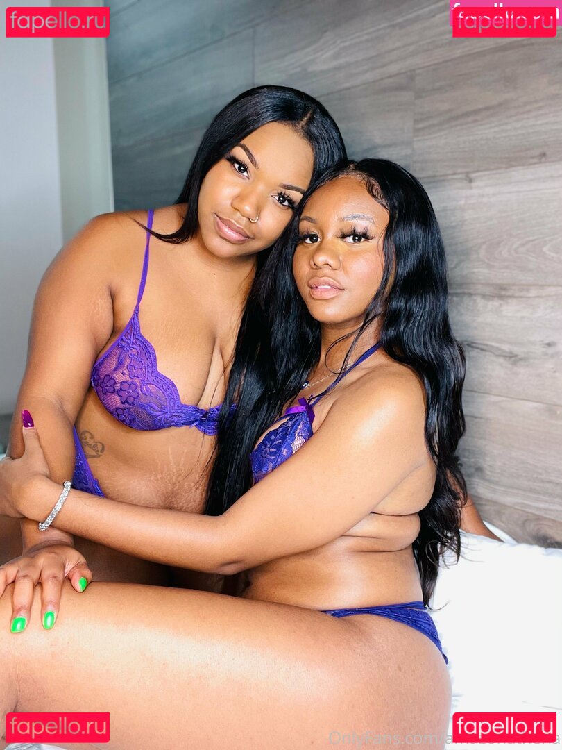 amazonathena / theamazonathena2 Onlyfans Photo Gallery 