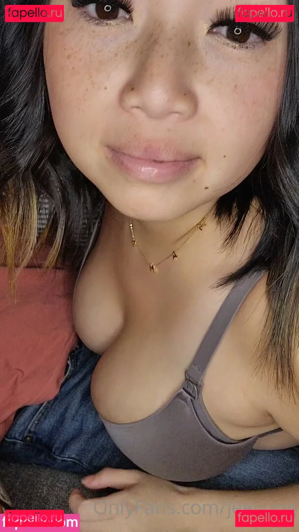 Jee Yung Onlyfans Photo Gallery 