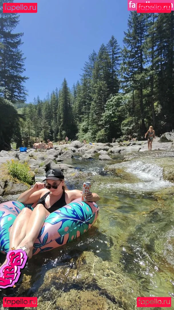 Mary Kish Onlyfans Photo Gallery 