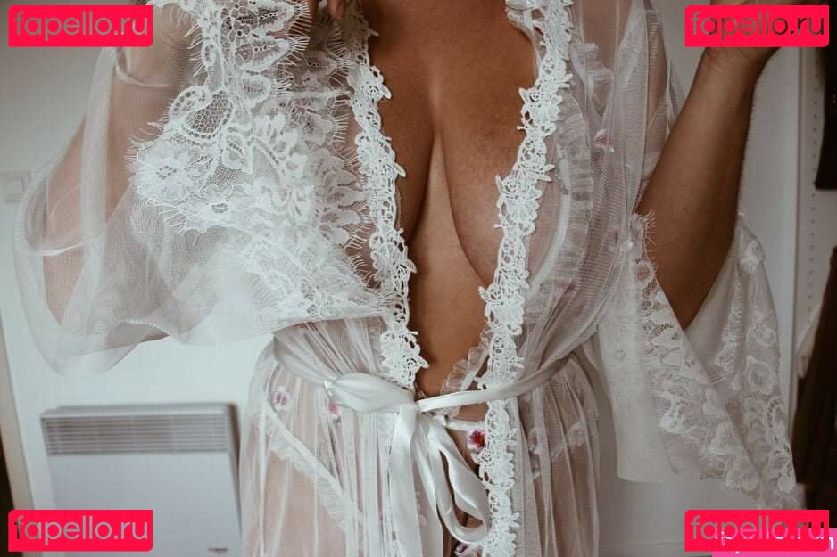 FtnPauline / bellathorne Onlyfans Photo Gallery 