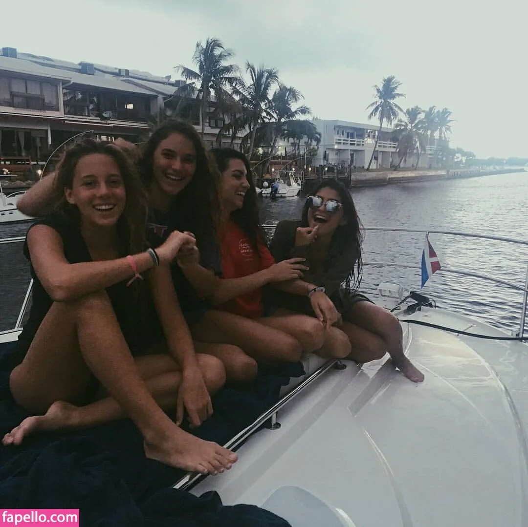 Antoenella Onlyfans Photo Gallery 