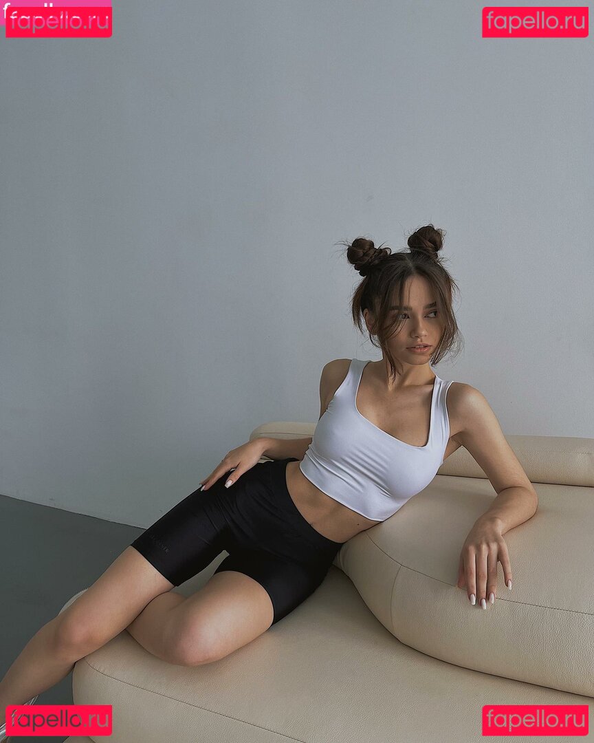 Chernasova Sofia / chernasova.sofia Onlyfans Photo Gallery 