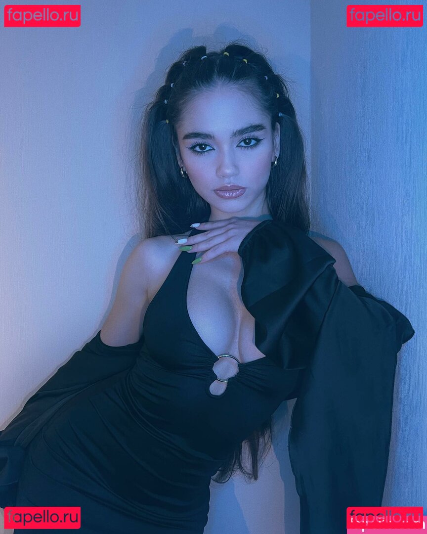 Chernasova Sofia / chernasova.sofia Onlyfans Photo Gallery 