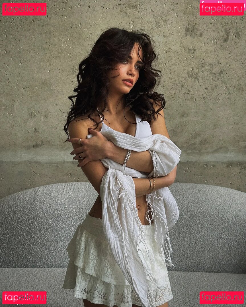 Chernasova Sofia / chernasova.sofia Onlyfans Photo Gallery 