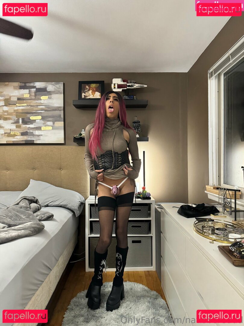 natisboreddd Onlyfans Photo Gallery 