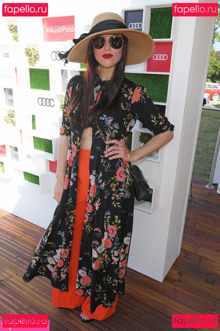 Katie McGrath / kashymcgrath Onlyfans Photo Gallery 