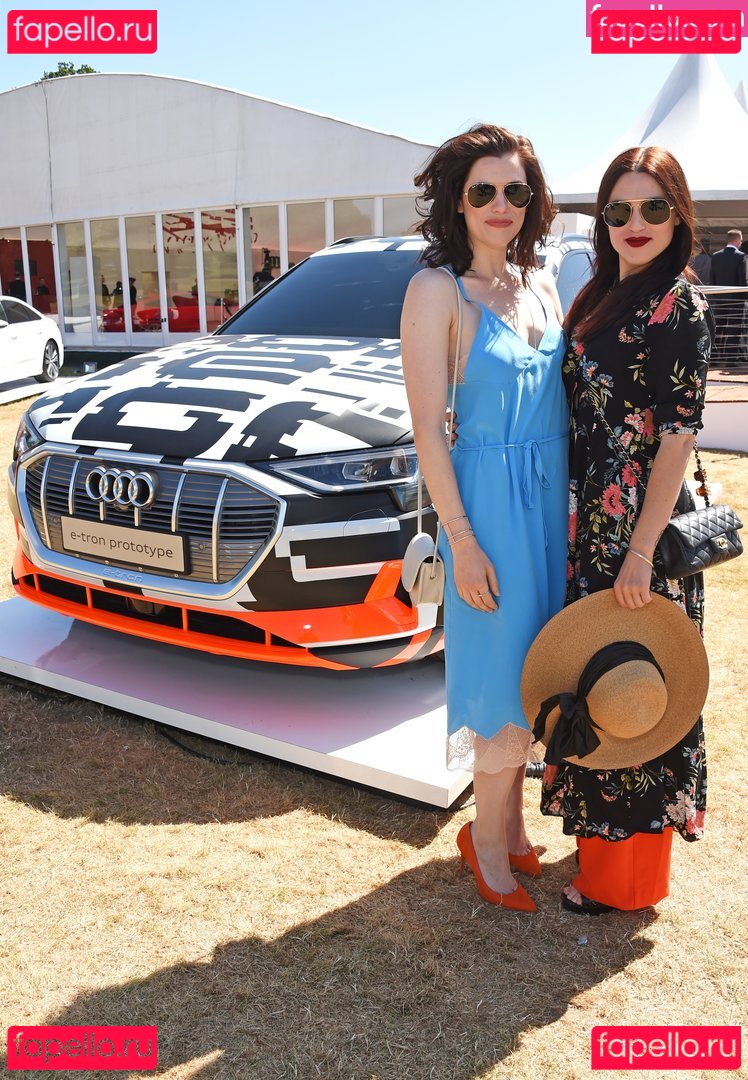 Katie McGrath / kashymcgrath Onlyfans Photo Gallery 