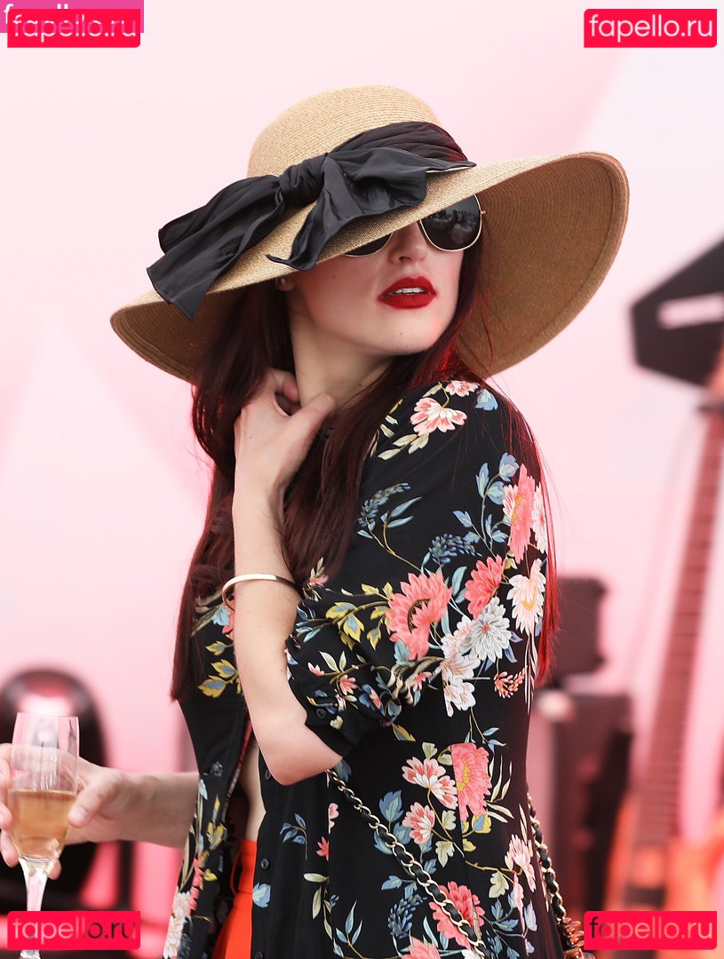 Katie McGrath / kashymcgrath Onlyfans Photo Gallery 