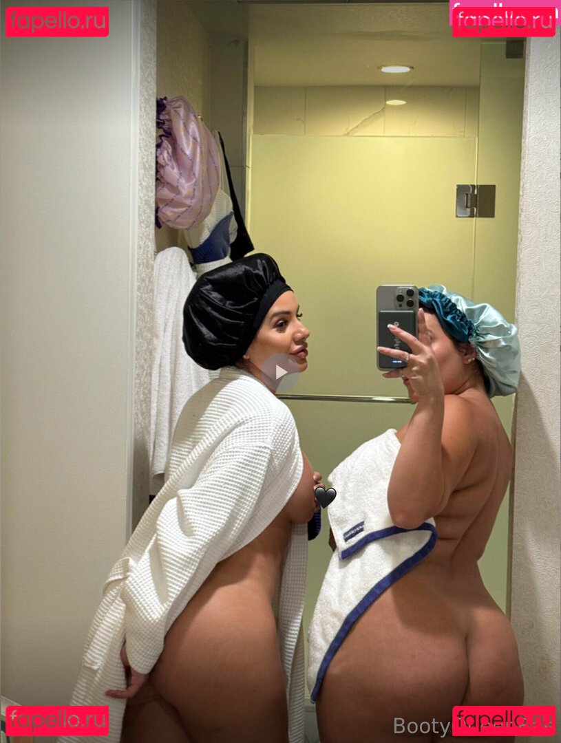 araqueenbae / bootyqueenbae Onlyfans Photo Gallery 