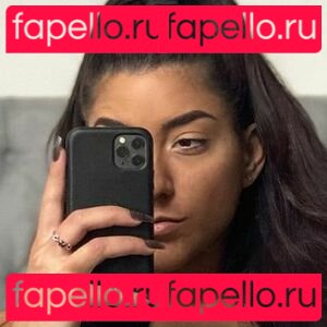 Leah Shutkever / shutkeverofficial Onlyfans Photo Gallery 