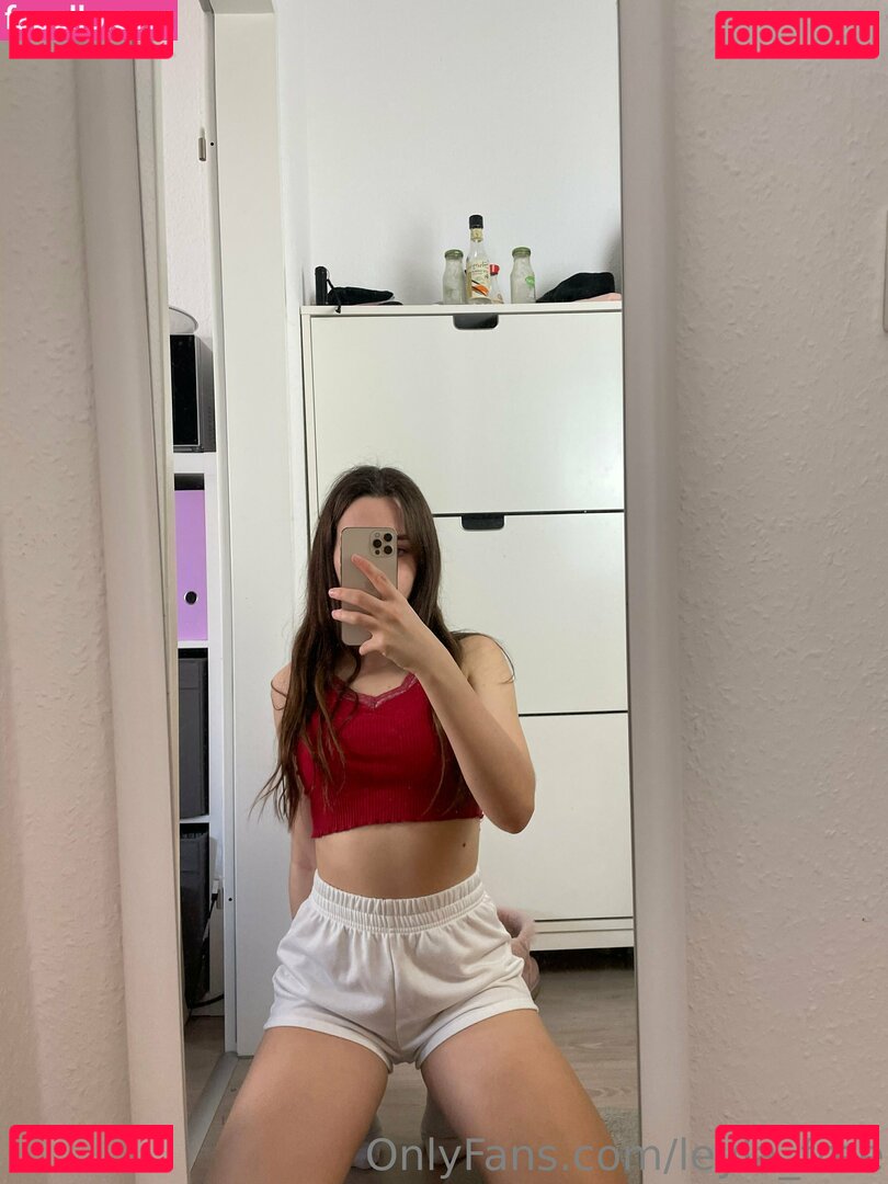 laylafree2 / leyla_free Onlyfans Photo Gallery 