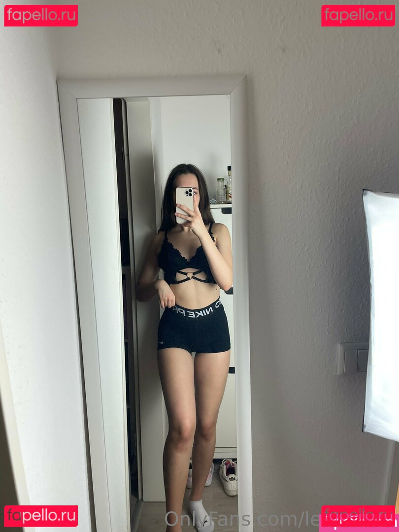 laylafree2 / leyla_free Onlyfans Photo Gallery 