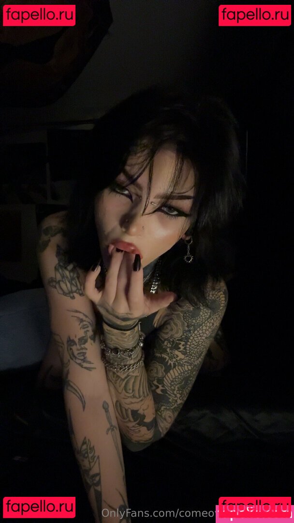 Comeovwhenur_ / comeovwhenursober Onlyfans Photo Gallery 