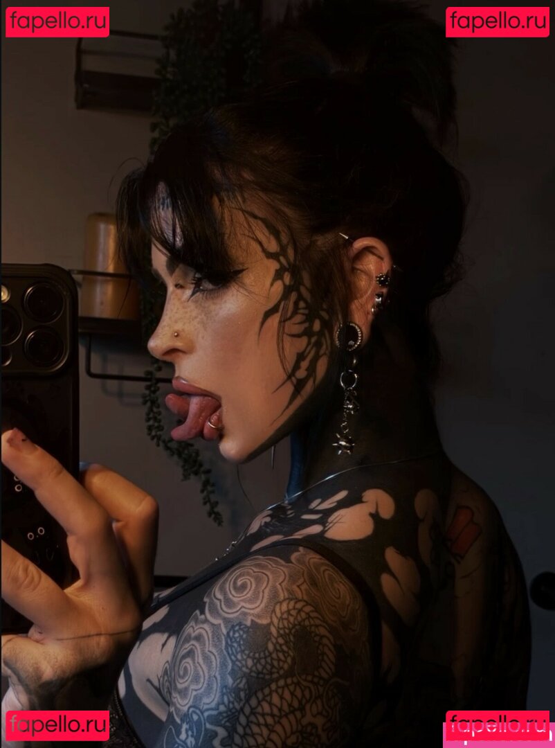 Comeovwhenur_ / comeovwhenursober Onlyfans Photo Gallery 