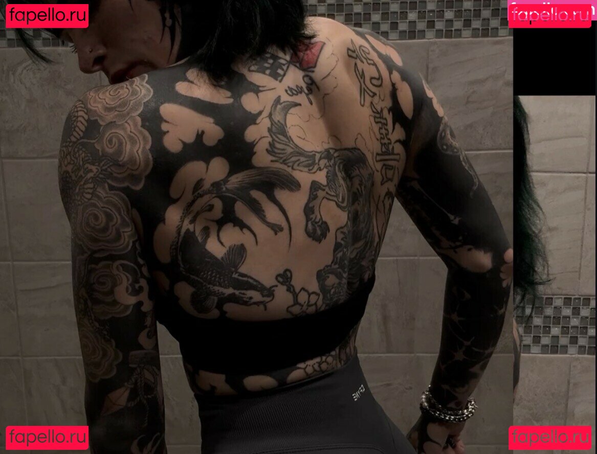 Comeovwhenur_ / comeovwhenursober Onlyfans Photo Gallery 