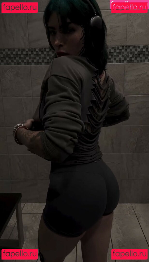 Comeovwhenur_ / comeovwhenursober Onlyfans Photo Gallery 