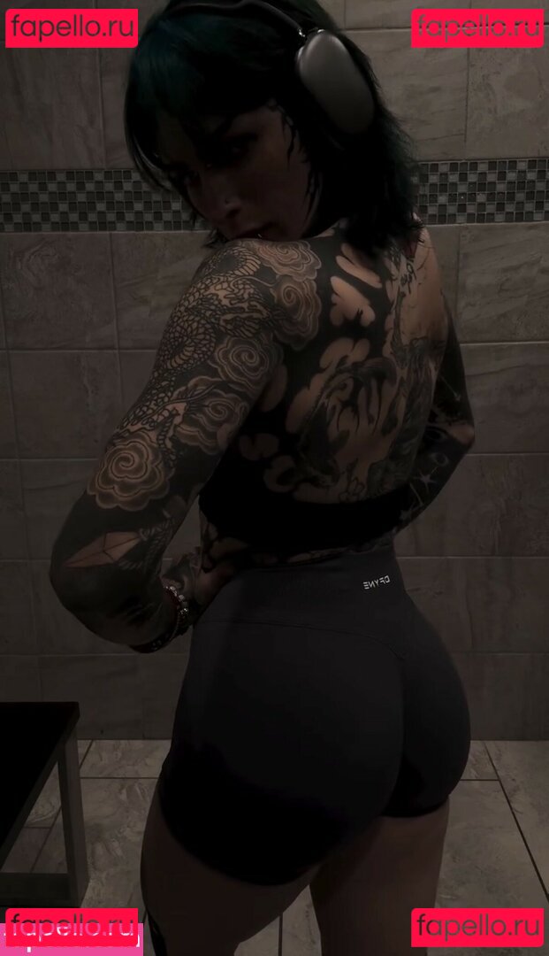 Comeovwhenur_ / comeovwhenursober Onlyfans Photo Gallery 