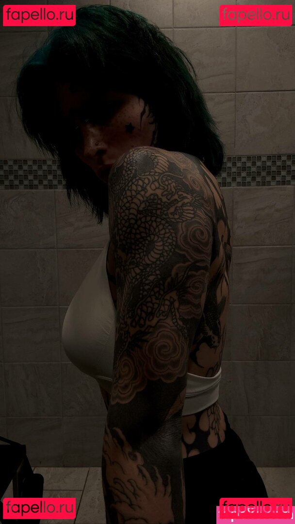 Comeovwhenur_ / comeovwhenursober Onlyfans Photo Gallery 