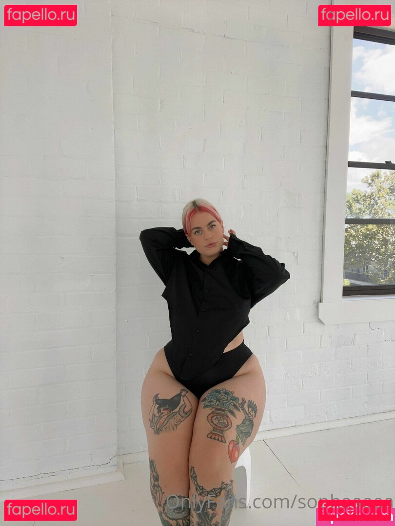 Sophaaaaa / Sophie Onlyfans Photo Gallery 