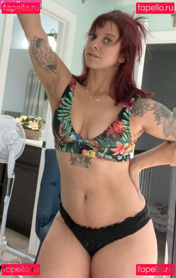 Pockets4bees / little_pockets210 Onlyfans Photo Gallery 