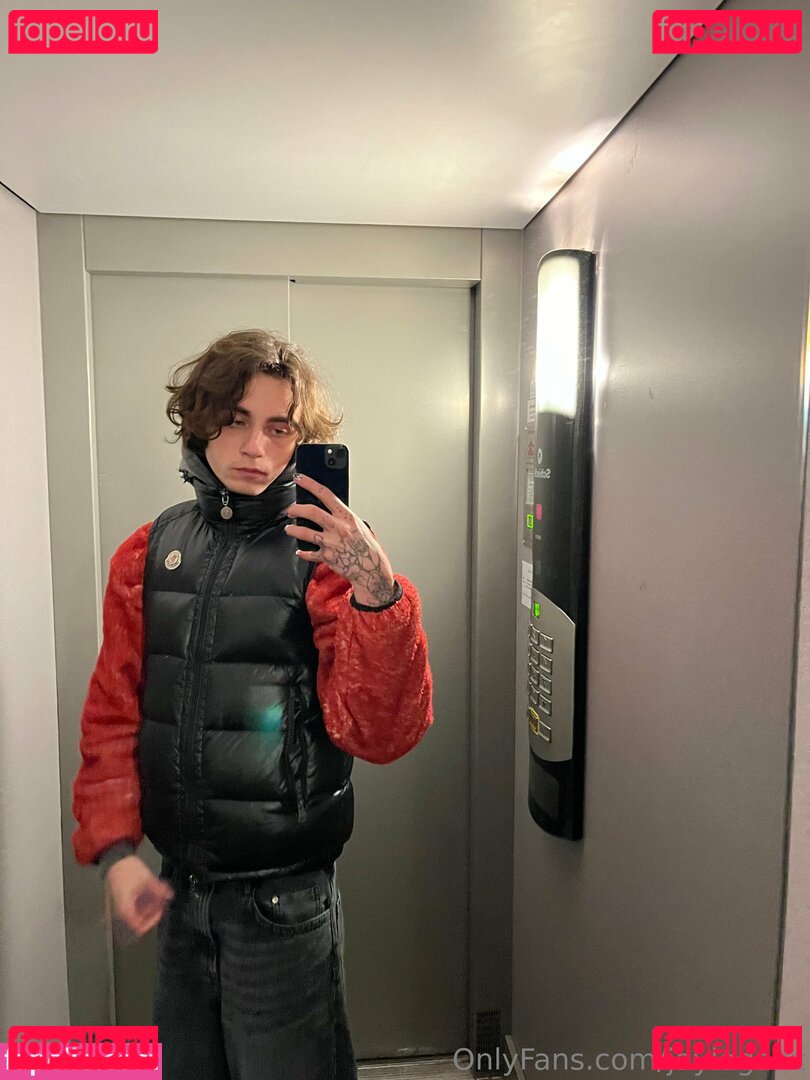 jaylagonz / jayloganz Onlyfans Photo Gallery 