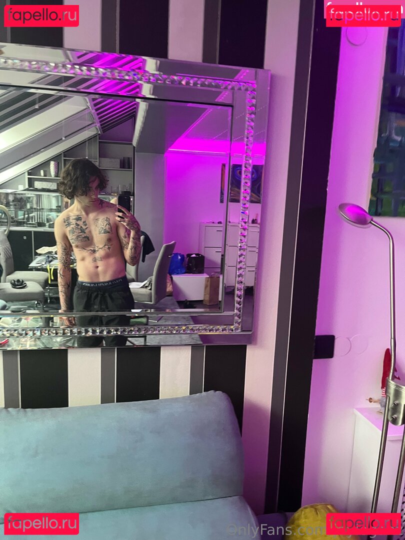 jaylagonz / jayloganz Onlyfans Photo Gallery 