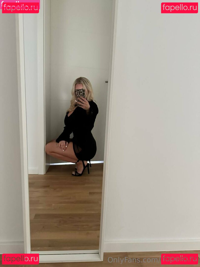 luisa-sofie / luisa__sofie Onlyfans Photo Gallery 