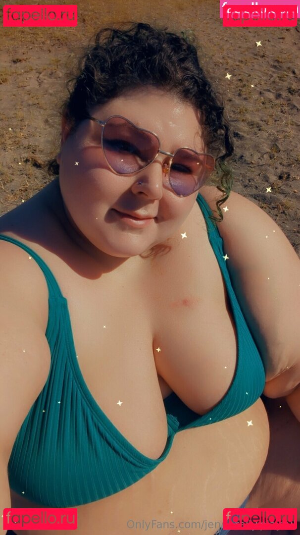 generaldesignco / jennerally.playful Onlyfans Photo Gallery 