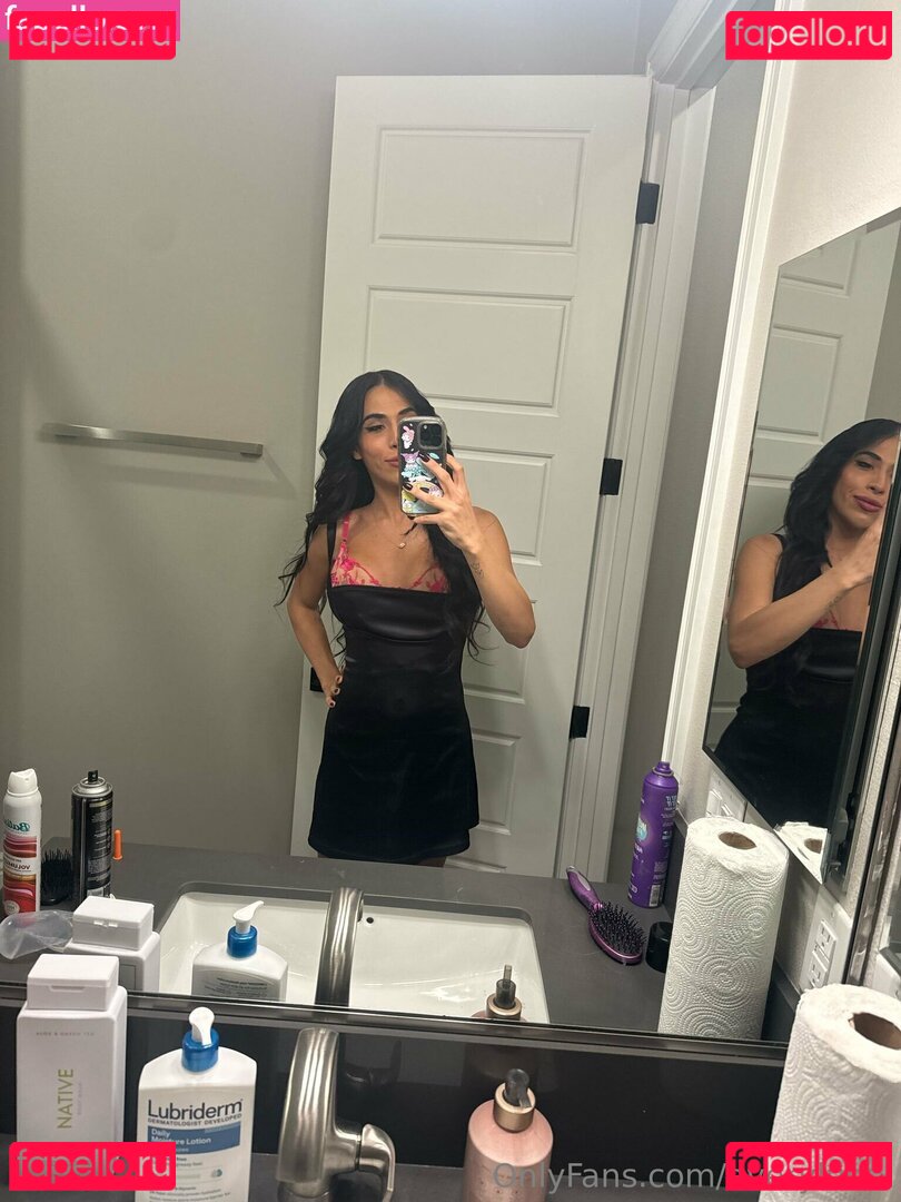 averylustx Onlyfans Photo Gallery 